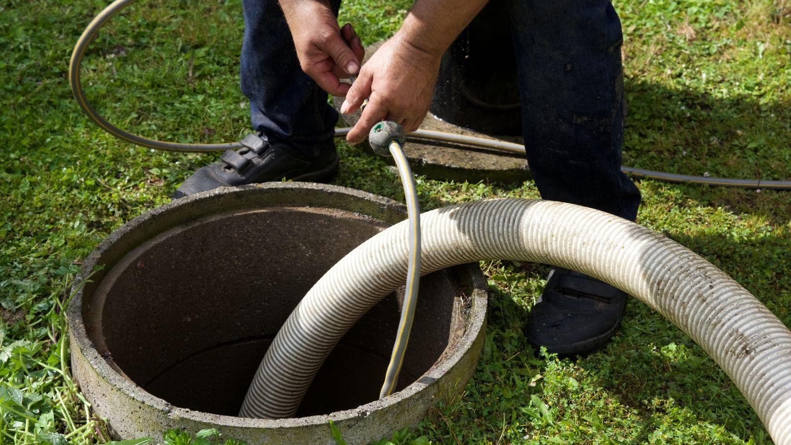 sewer drain cleaning cincinnati, drain cleaning services cincinnati ohio, sewer maintenance cincinnati, drain unclogging cincinnati, professional sewer cleaning cincinnati, emergency drain services cincinnati, residential sewer cleaning cincinnati, commercial drain cleaning cincinnati, best sewer services cincinnati ohio